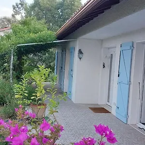 De Charme Avec Piscine Villa